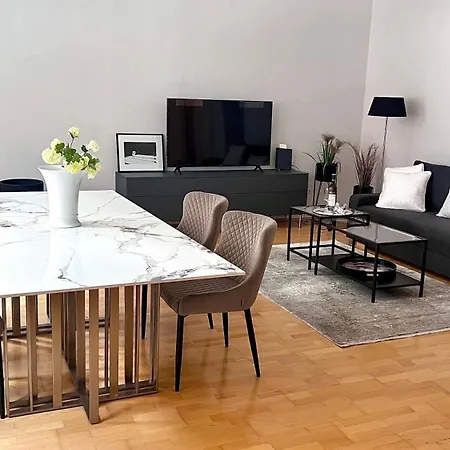 公寓 90qm Designerwohnung Mit Kueche Und Jacuzzi In Do-city *