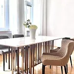 Διαμέρισμα 90qm Designerwohnung Mit Kueche Und Jacuzzi In Do-city *