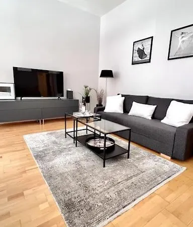 Daire 90qm Designerwohnung Mit Kueche Und Jacuzzi In Do-city