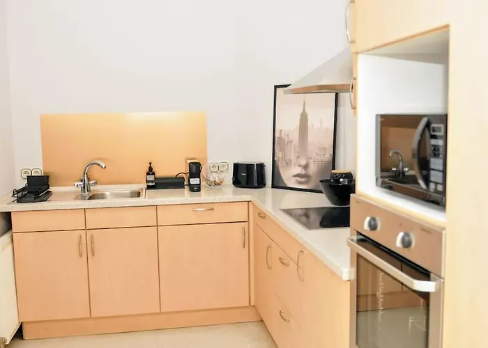 90qm Designerwohnung Mit Kueche Und Jacuzzi In Do-city * Dortmund