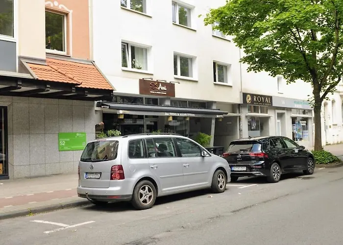 90qm Designerwohnung Mit Kueche Und Jacuzzi In Do-city